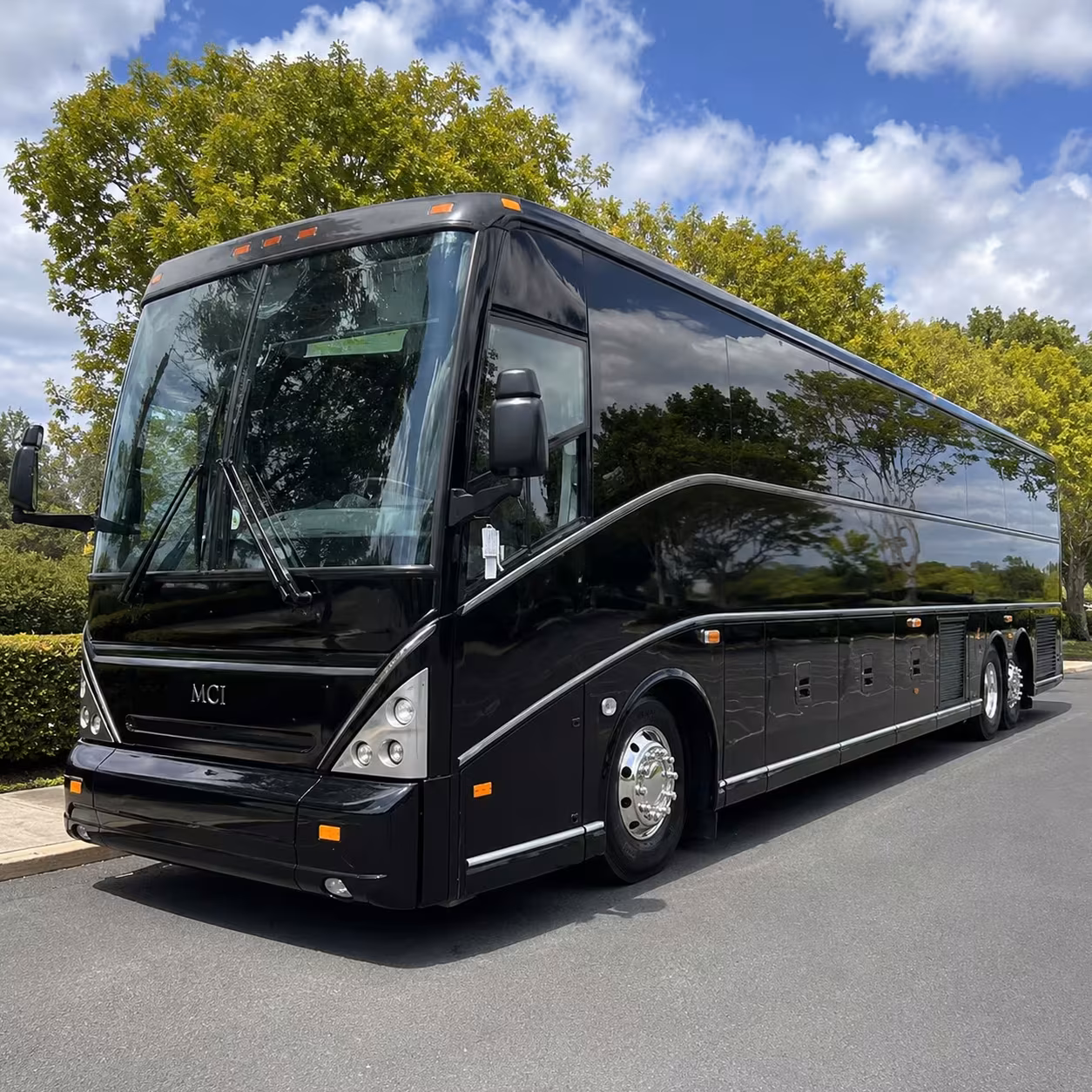 irving employee bus rentals for las colinas corporate campuses